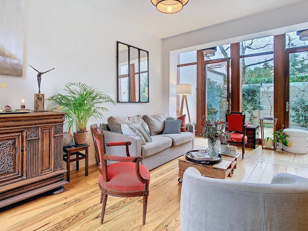 Maison 4 pièces 94 m² · à Lyon 8ème Arrondissement · 94 m² · 1 612 €/mois