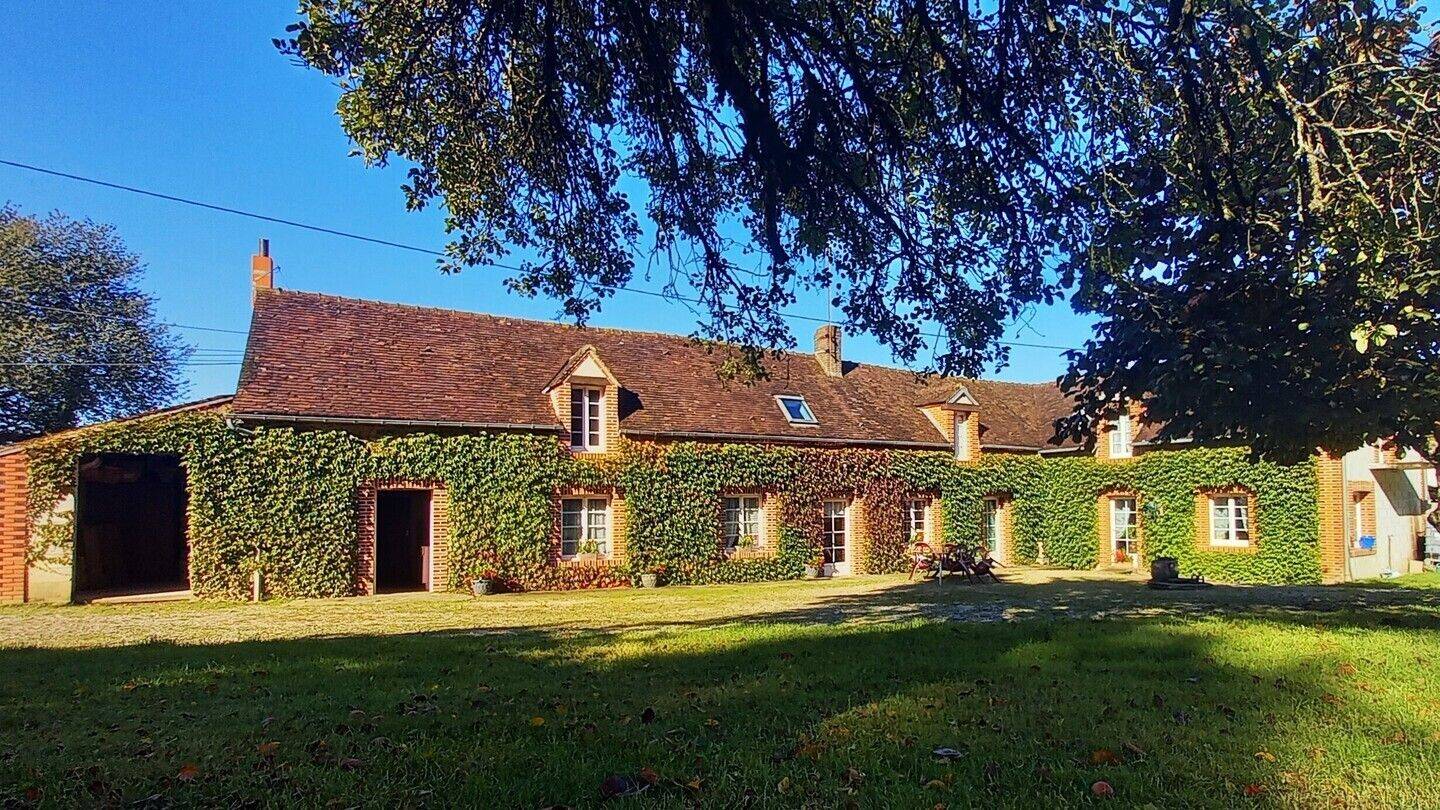 Maison 5 pièces 140 m² · à Mortagne-au-Perche · 140 m² · 157 500 €