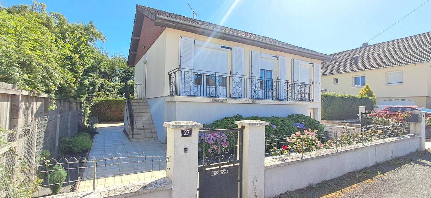 Maison 4 pièces 83 m² · à Laval · 83 m² · 162 000 €