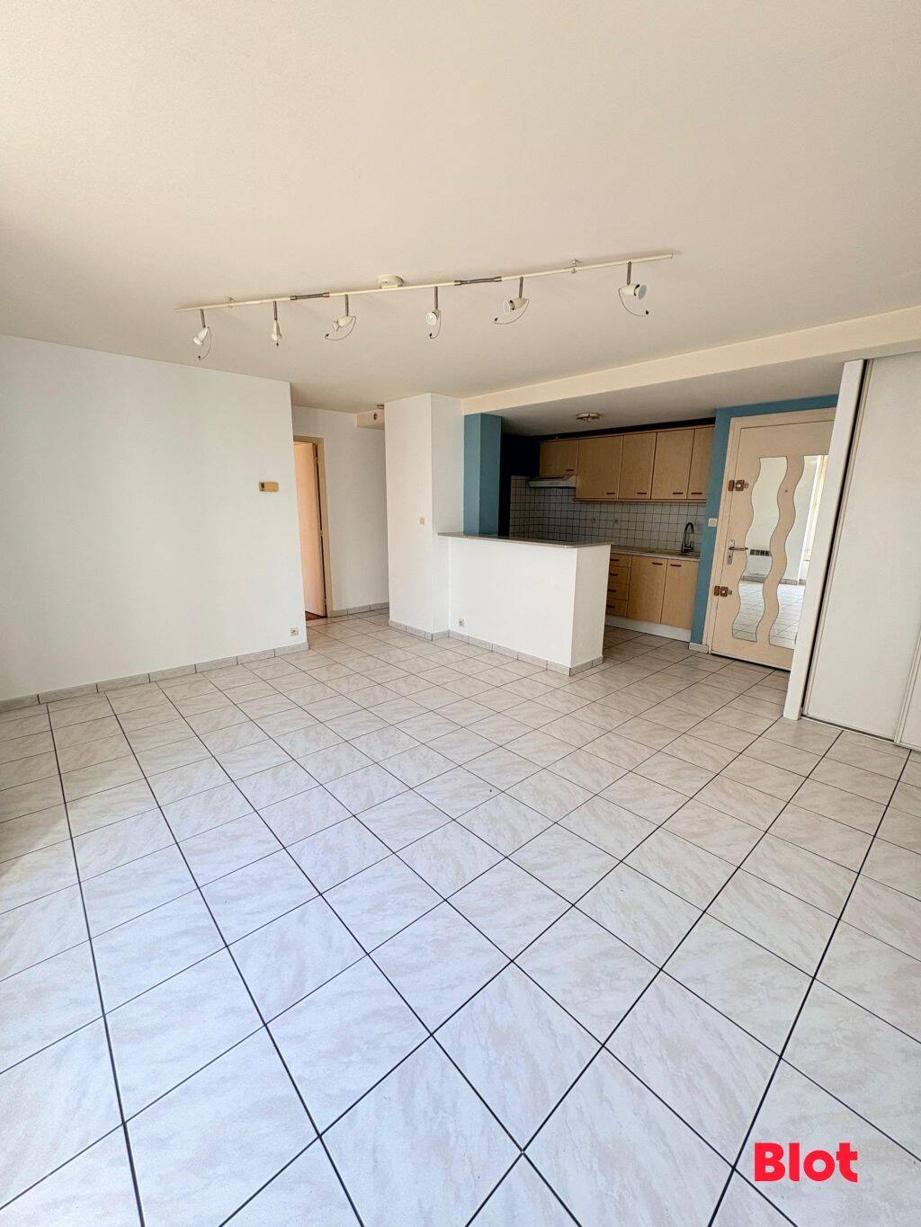 Appartement 3 pièces 54 m² · à Brest · 54,1 m² · 107 500 €
