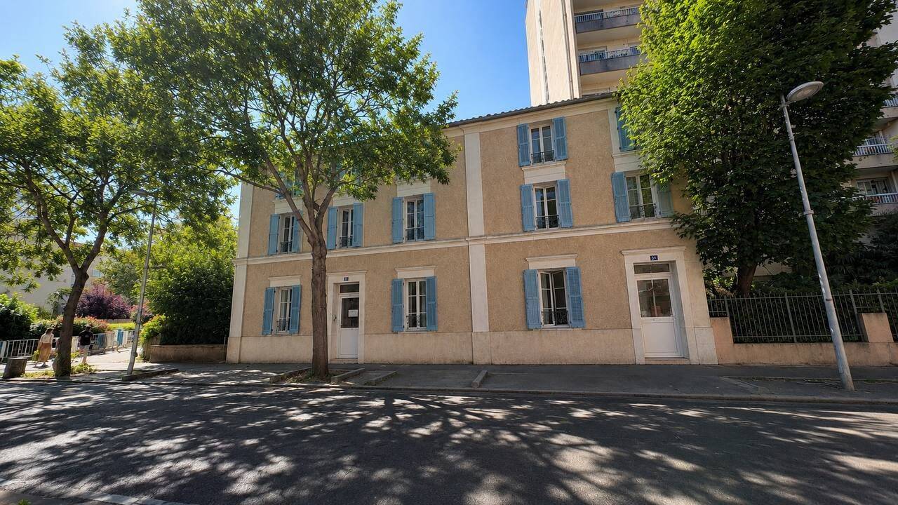 Appartement 2 pièces 37 m² · à Épinay-sur-Seine · 37,1 m² · 860 €