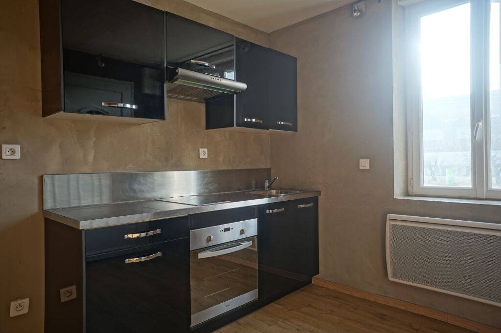 Appartement 1 pièce 22 m² · à Le Creusot · 21,8 m² · 335 €