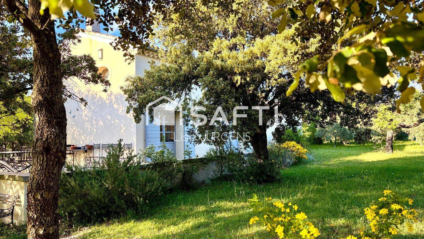 Maison 9 pièces 270 m² · à Venasque · 270 m² · 1 190 000 €