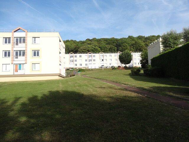 Appartement 4 pièces 80 m² · à Grand-Couronne · 80 m² · 594 €