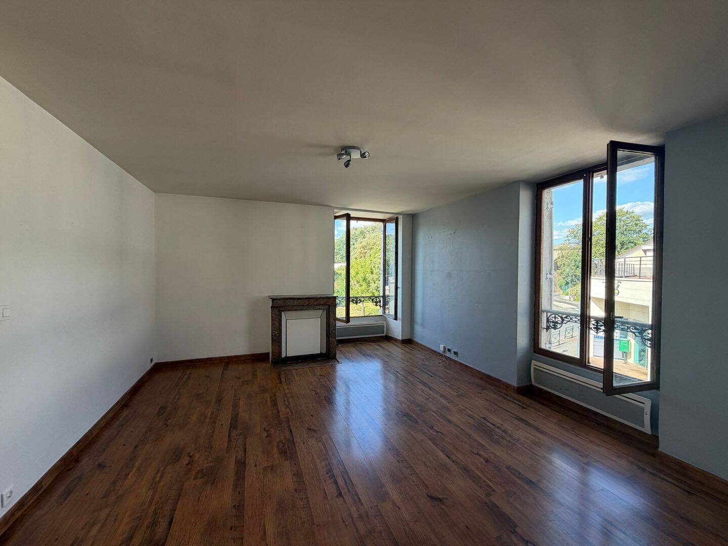 Appartement 2 pièces 61 m² · à Orsay · 60,8 m² · 900 €