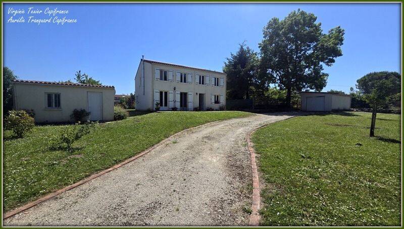 Maison 6 pièces 179 m² · à Varaize · 179 m² · 240 000 €