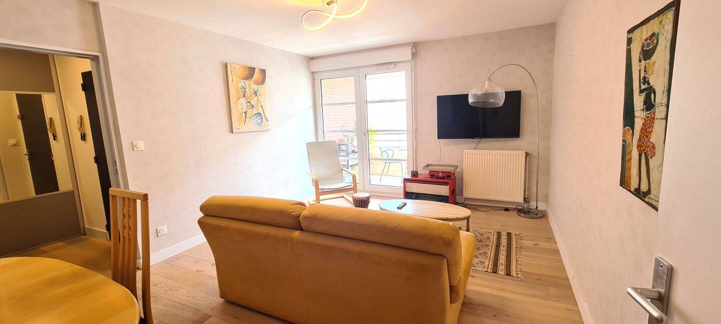 Appartement 3 pièces 74 m² · à Toulouse · 73,6 m² · 979 €