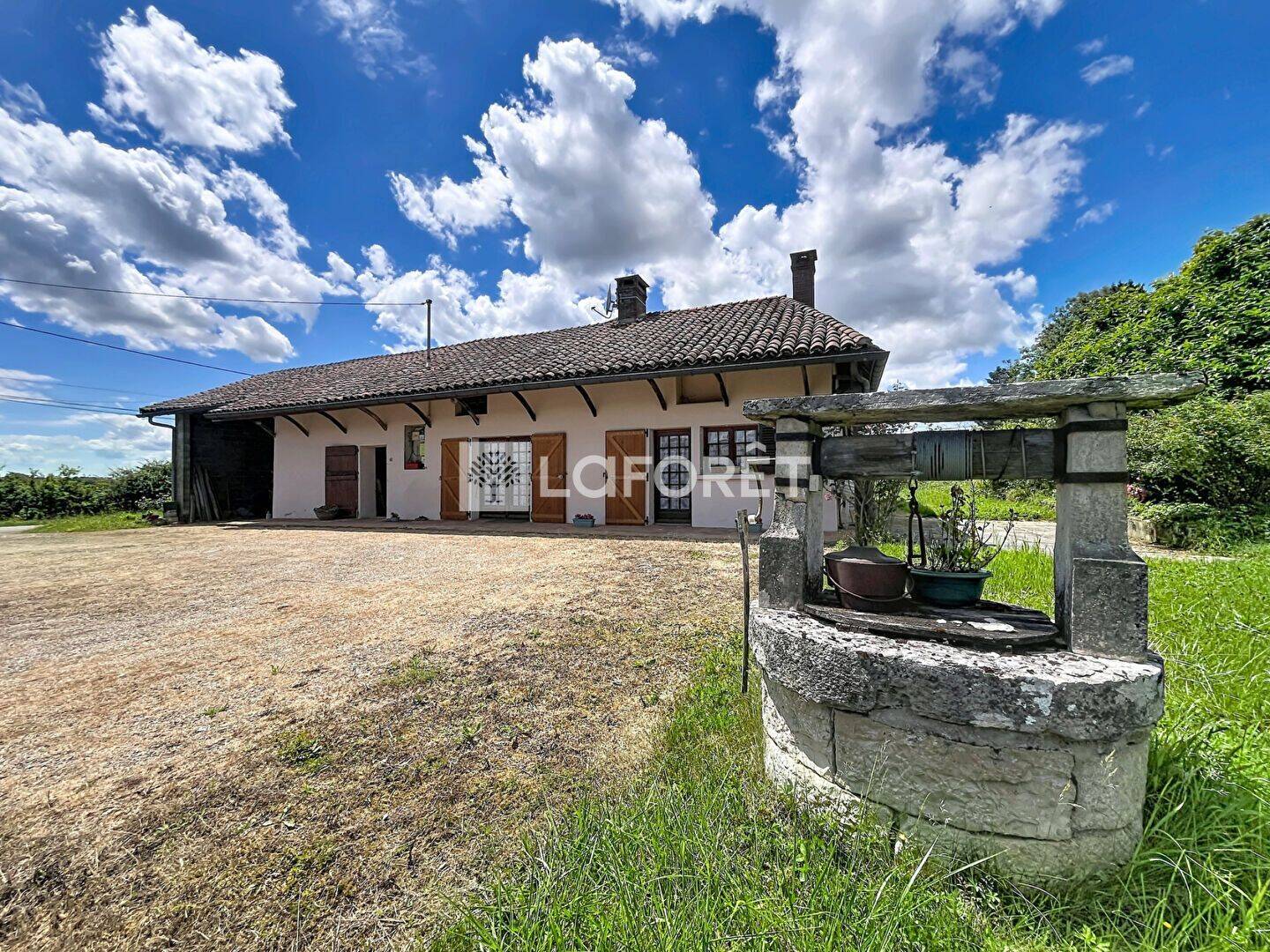 Maison 7 pièces 113 m² · à Cuiseaux · 113 m² · 180 000 €