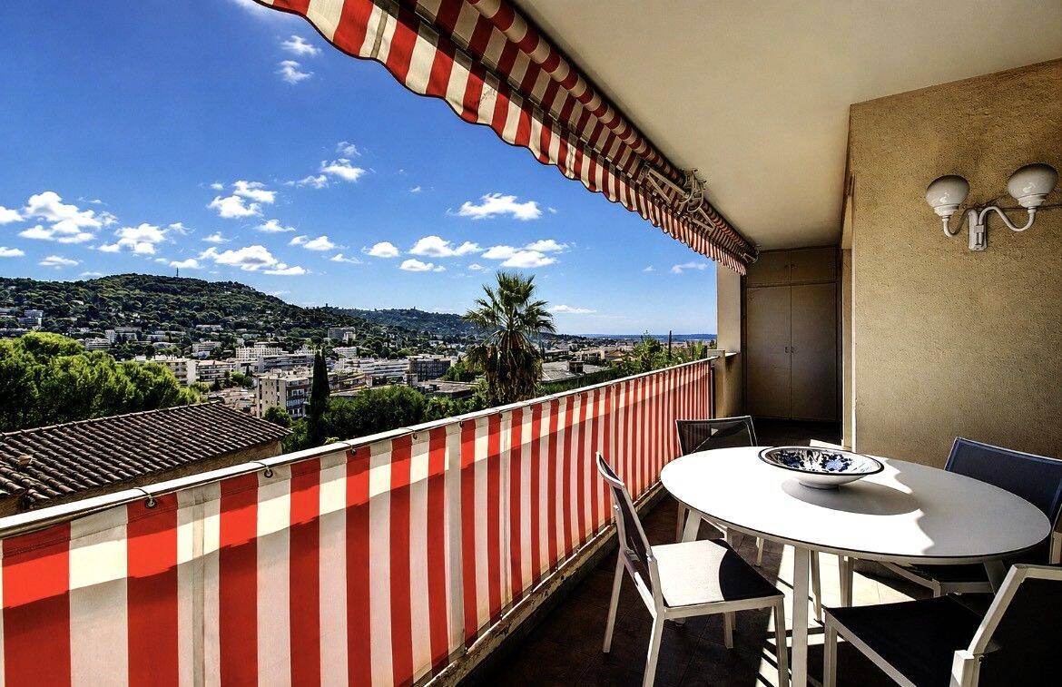 Appartement 3 pièces 70 m² · à Le Cannet · 69,9 m² · 369 000 €