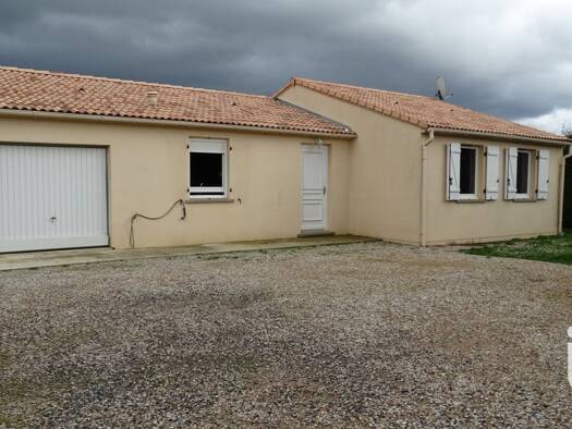 Maison de plain-pied à vendre 199 000 € 4 pièces 3 chambres 92 m² 1 409 m² de terrain Lescout 81110