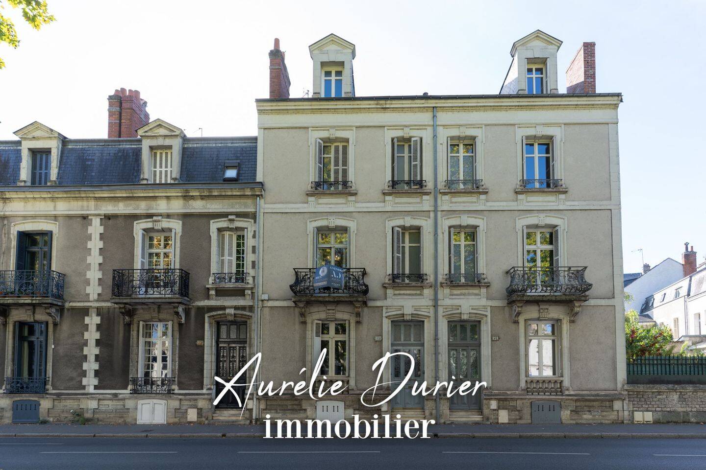 Maison 8 pièces 185 m² · à Tours · 185 m² · 614 000 €