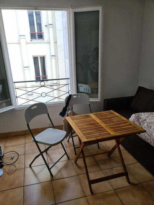 Appartement 1 pièce 18 m² · à Paris 11ème Arrondissement · 18 m² · 825 €