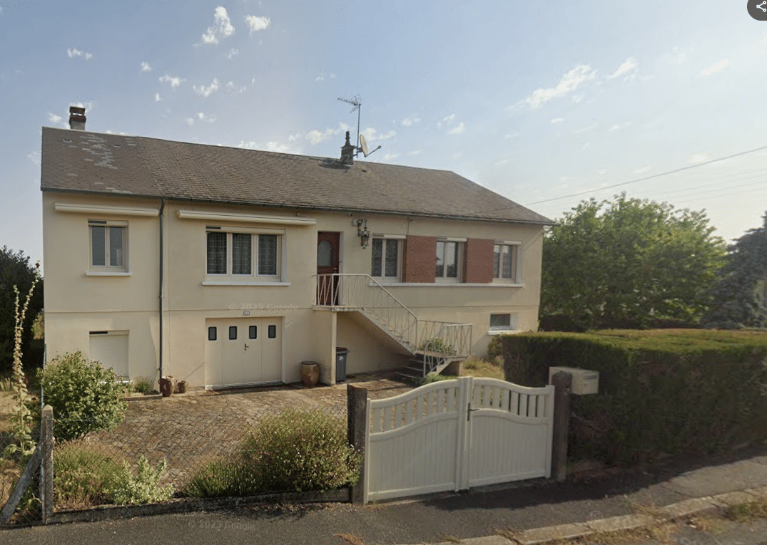 Maison 6 pièces 145 m² · à La Châtre · 145 m² · 135 000 €
