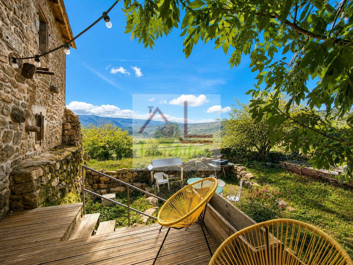 Maison 4 pièces 83 m² · à Villefort · 82,6 m² · 195 000 €
