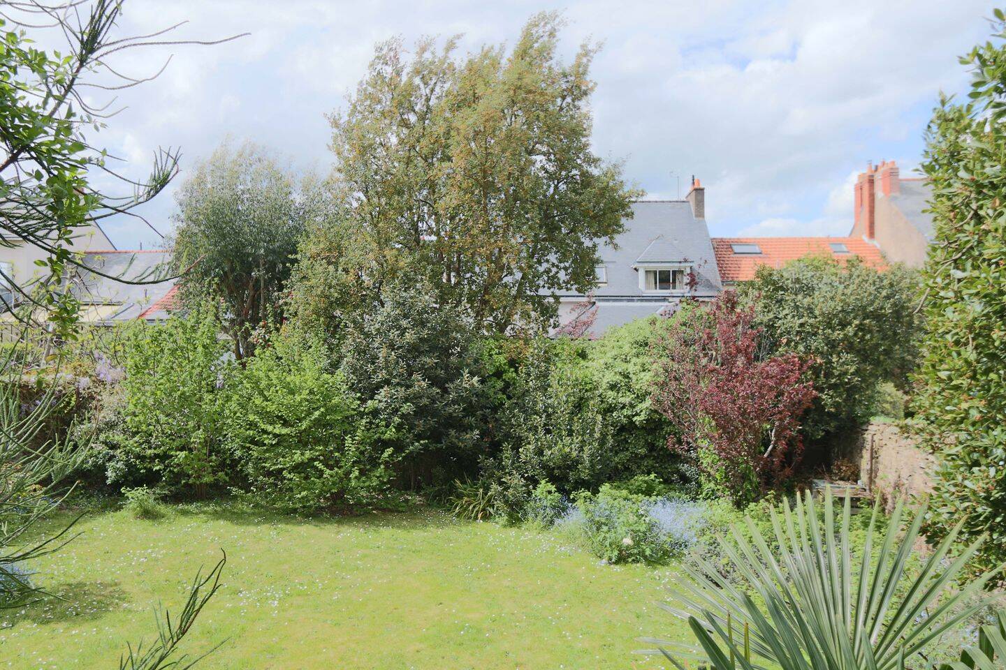Maison 8 pièces 185 m² · à Nantes · 185 m² · 898 000 €