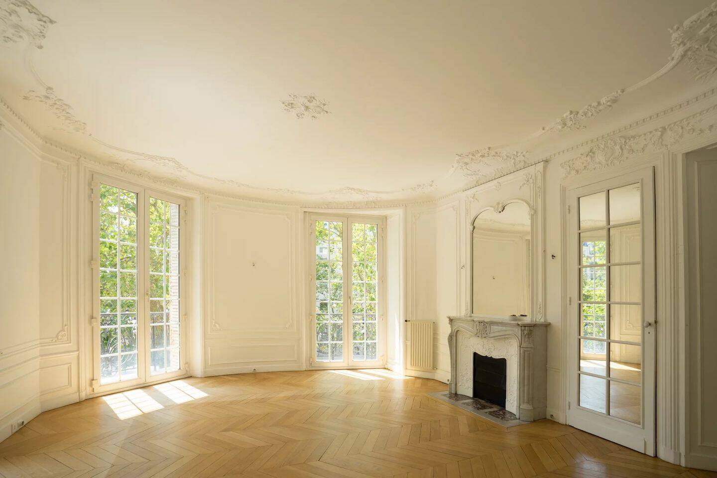 Appartement 6 pièces 175 m² · à Paris 7ème Arrondissement · 175 m² · 2 900 000 €