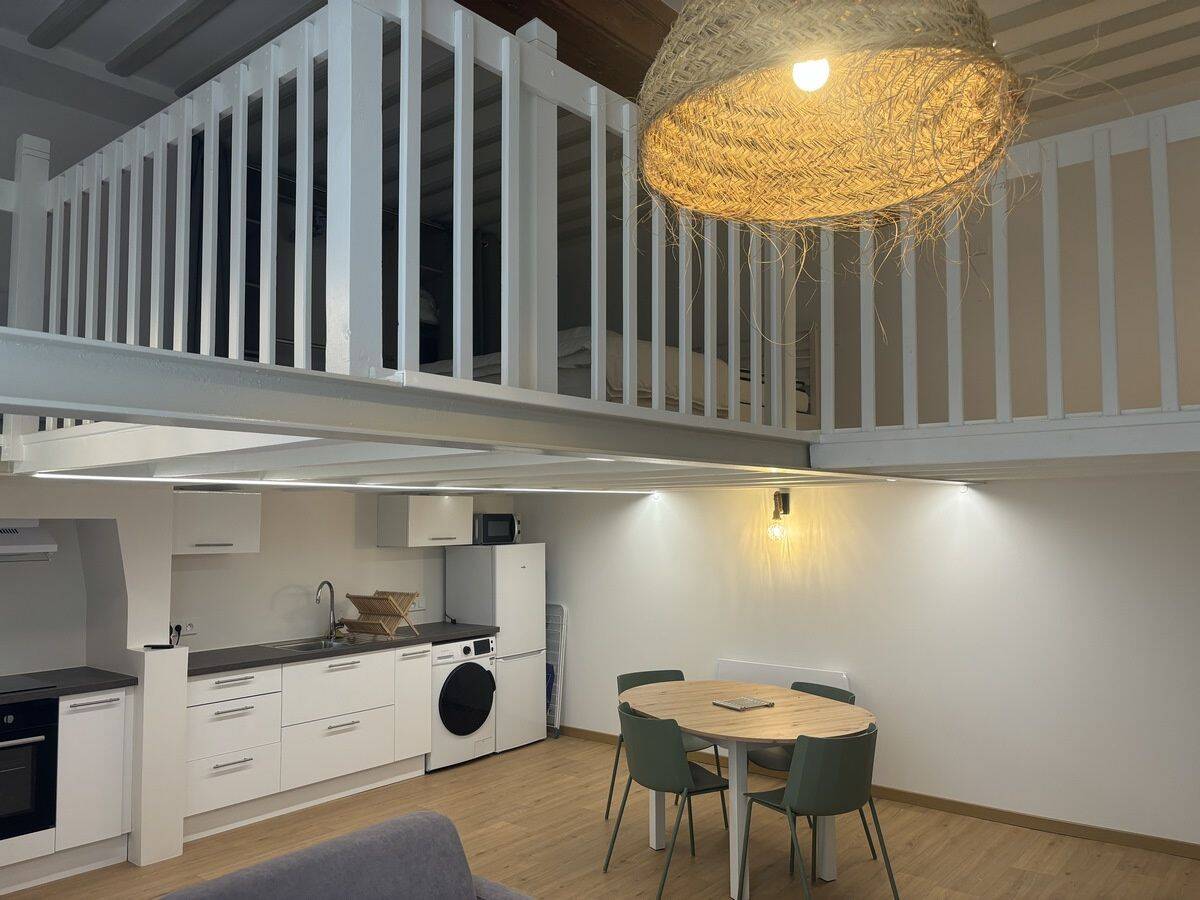 Appartement 1 pièce 45 m² · à Bordeaux · 45 m² · 900 €/mois