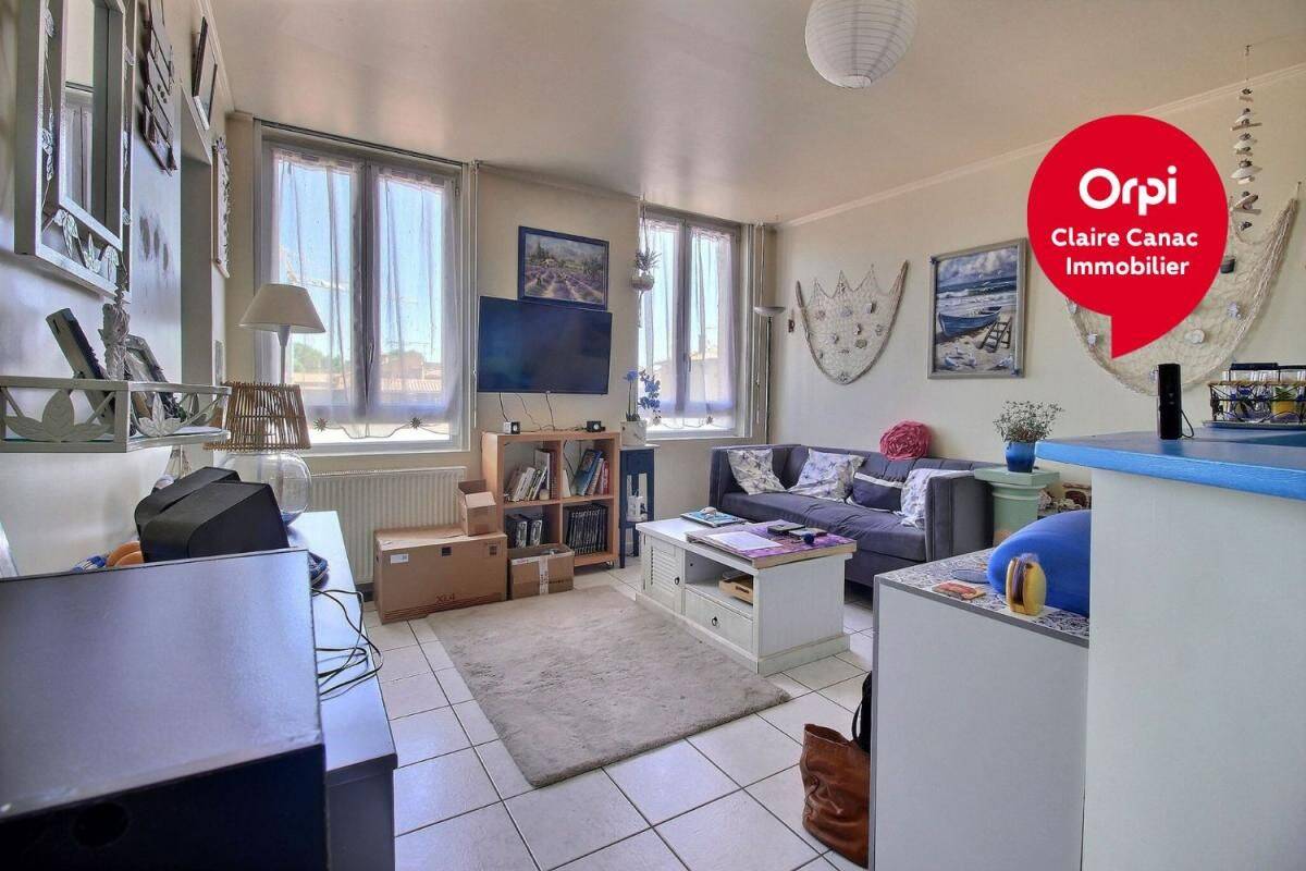 Appartement 1 pièce 31 m² · à Lavaur · 31,3 m² · 492 €