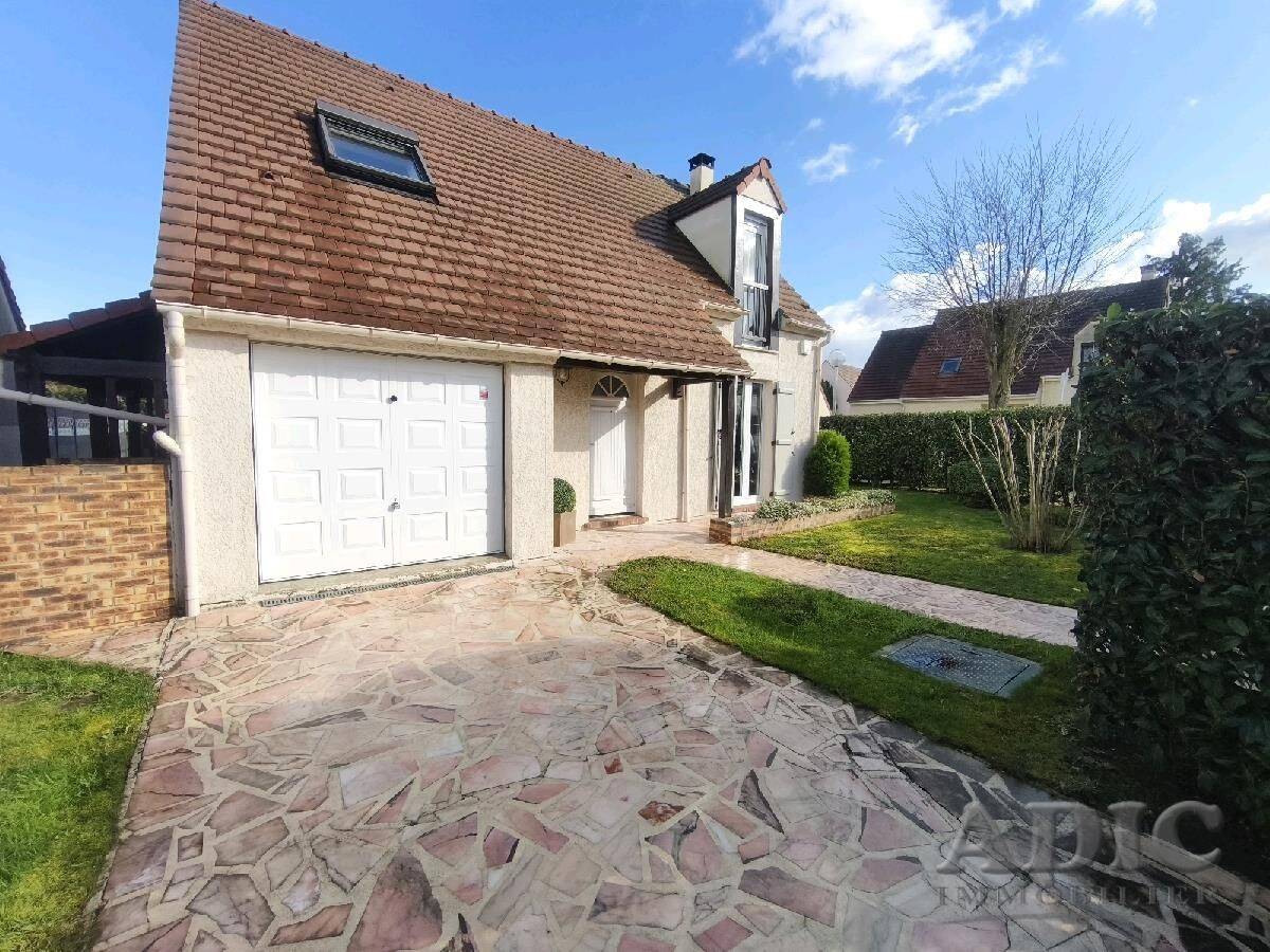 Maison 4 pièces 90 m² · à Othis · 90 m² · 1 540 €
