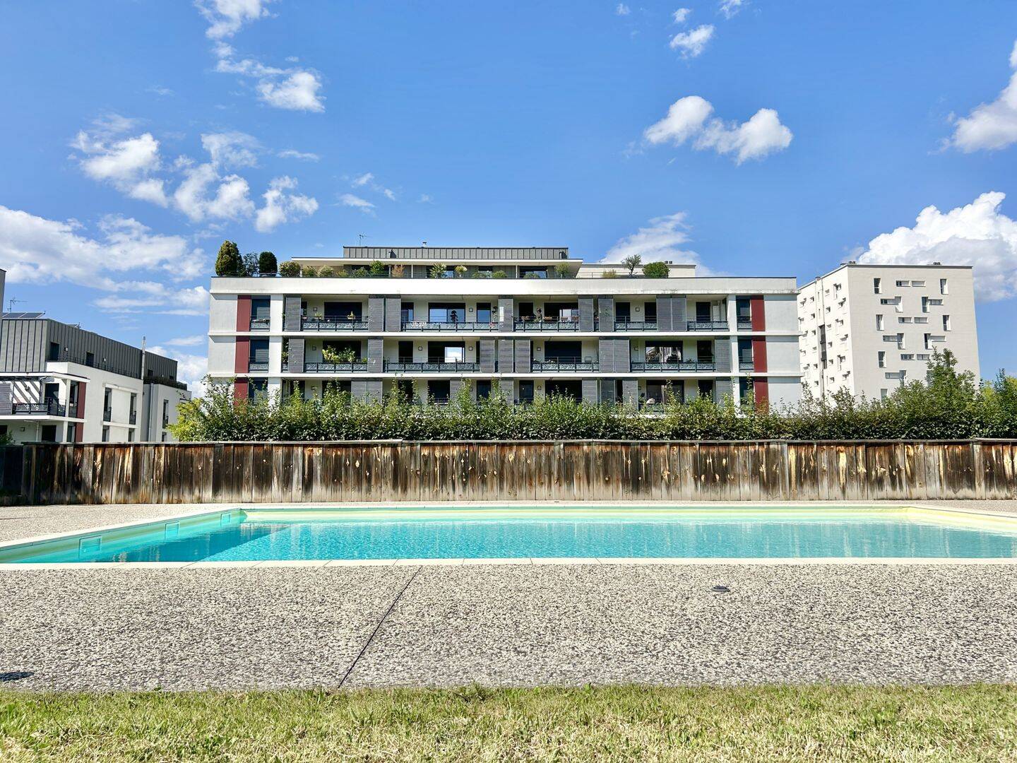Appartement 4 pièces 93 m² · à Tassin-la-Demi-Lune · 92,7 m² · 430 000 €
