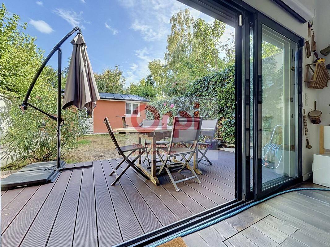 Maison 6 pièces 125 m² · à Issy-les-Moulineaux · 124,7 m² · 1 092 000 €