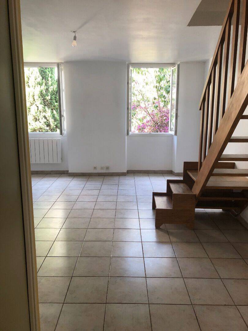 Appartement 3 pièces 56 m² · à Marseille 6ème Arrondissement · 56 m² · 920 €/mois