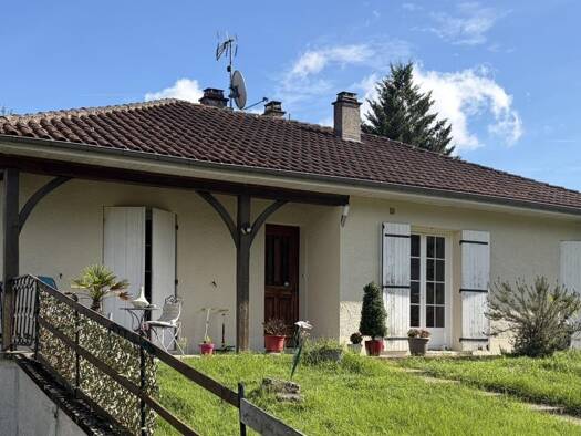 Maison à vendre 198 000 € 5 pièces 4 chambres 135 m² 1 200 m² de terrain Bassillac 24330