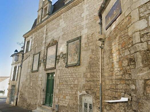 Immeuble à vendre 590 000 € 387 m² Saint Ausone-Saint Martin-Saint Gelais Angoulême 16000