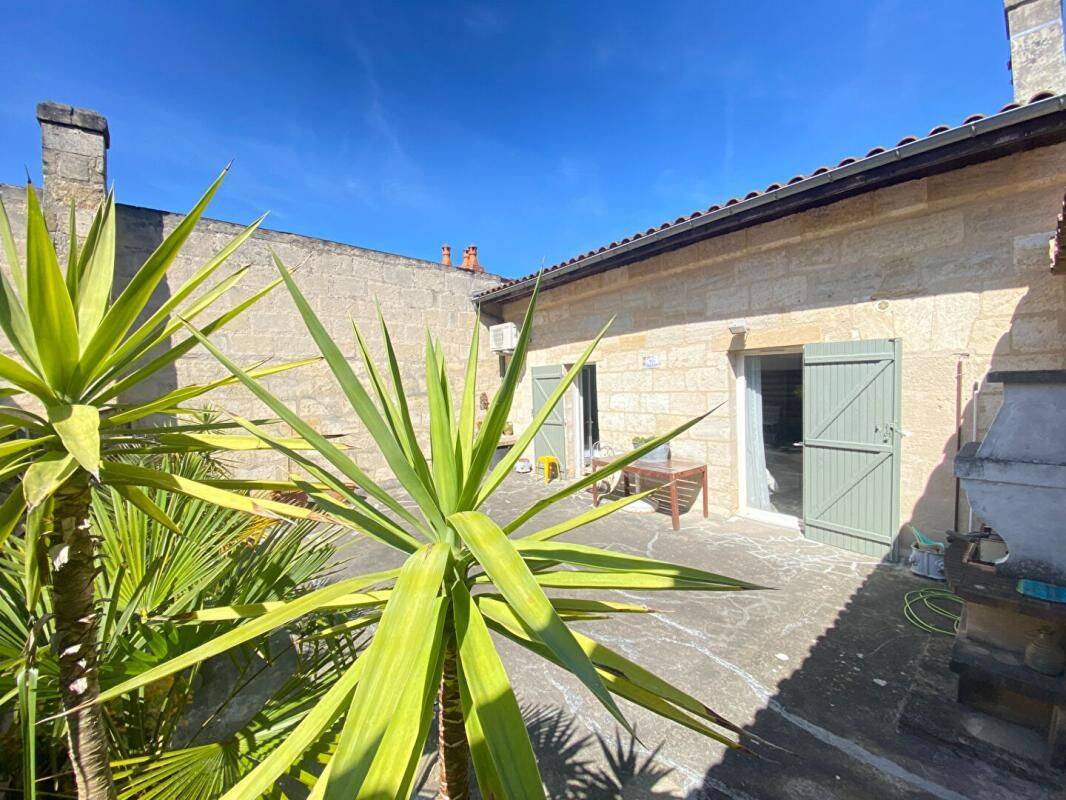 Appartement 3 pièces 108 m² · à Bordeaux · 108 m² · 610 400 €