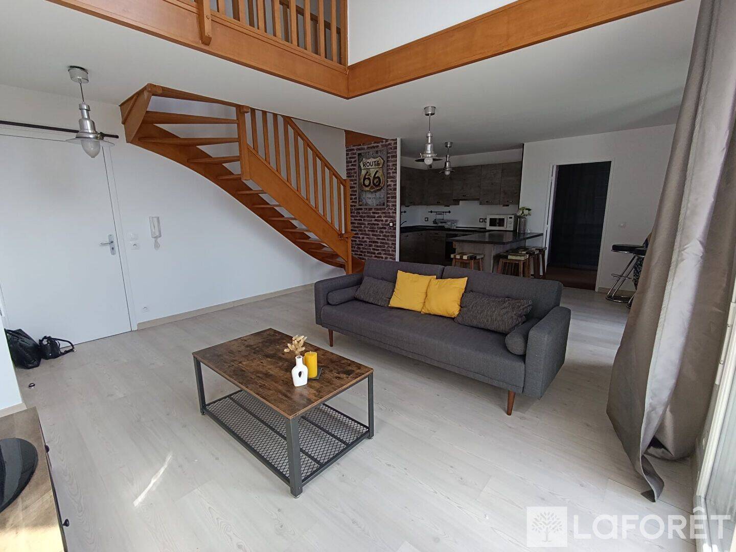 5 pièces 103 m² · à Stains · 103,2 m² · 630 €