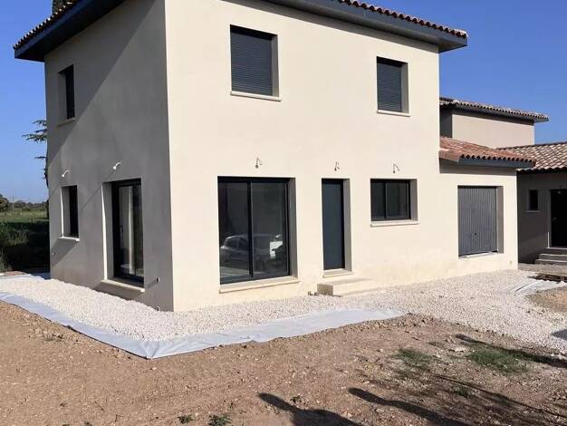 Terrain avec maison neuve à vendre 255 900 € 4 pièces 3 chambres 80 m² 358 m² de terrain Uzès 30700