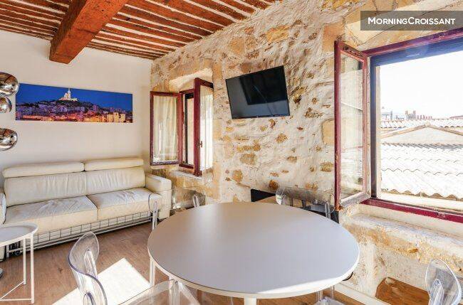 Appartement 2 pièces 27 m² · à Marseille 2ème Arrondissement · 27 m² · 900 €/mois