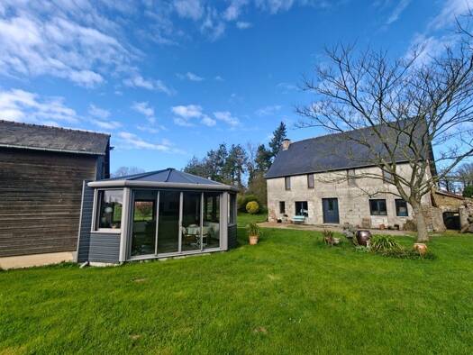 Maison à vendre 235 000 € 5 pièces 3 chambres 89 m² 2 516 m² de terrain Irodouër 35850