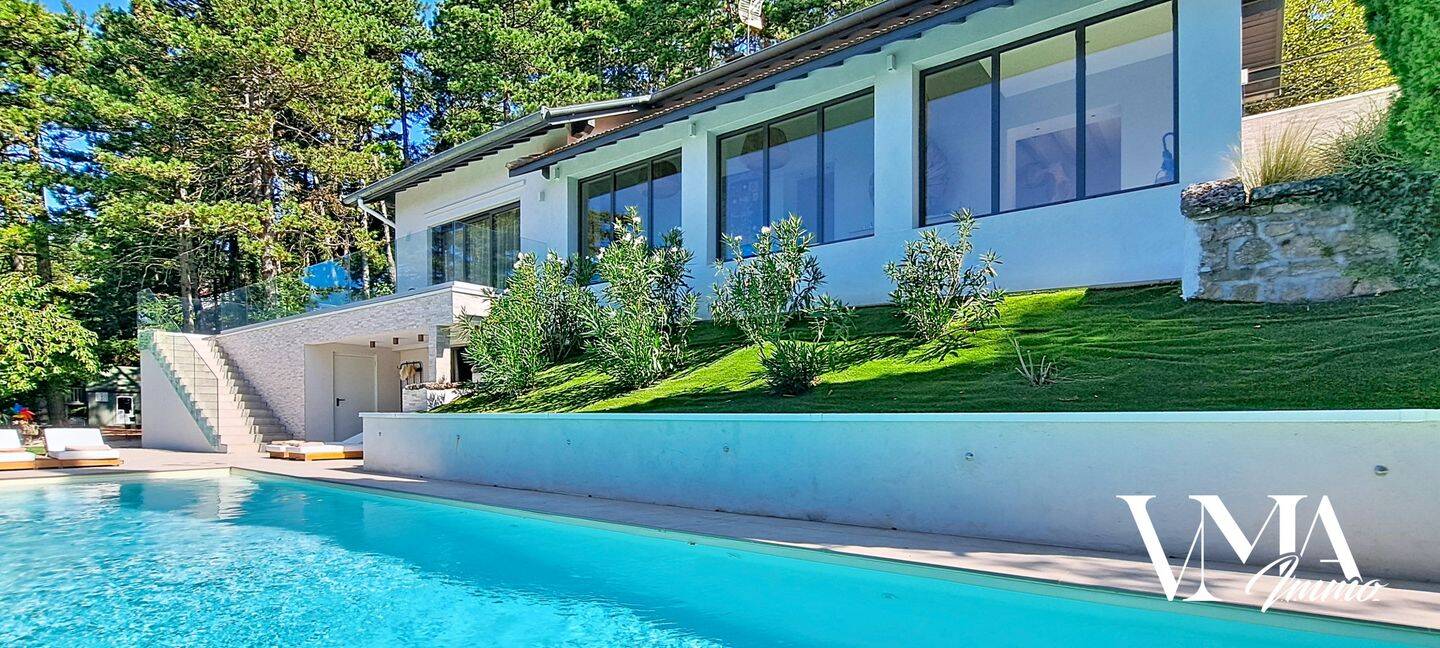 Maison 7 pièces 313 m² · à Limonest · 313 m² · 2 090 000 €