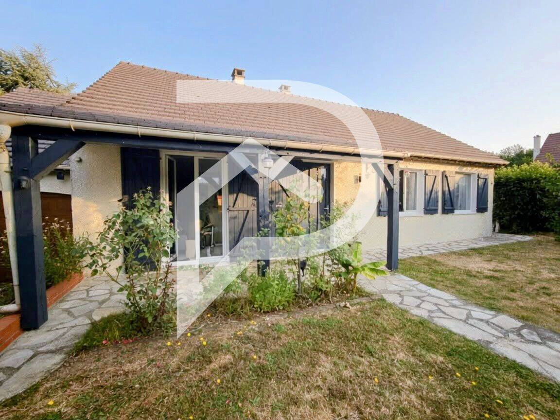 Maison 6 pièces 101 m² · à Andeville · 101 m² · 299 900 €