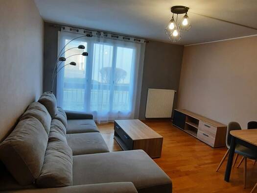 Appartement à louer 820 € 3 pièces 2 chambres 64 m² RDC/4 Janval-Château-Michel Feldmann Dieppe 76200