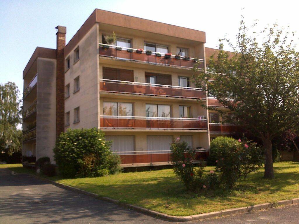 3 pièces 84 m² · à Neuilly-sur-Marne · 84 m² · 1 100 €/mois