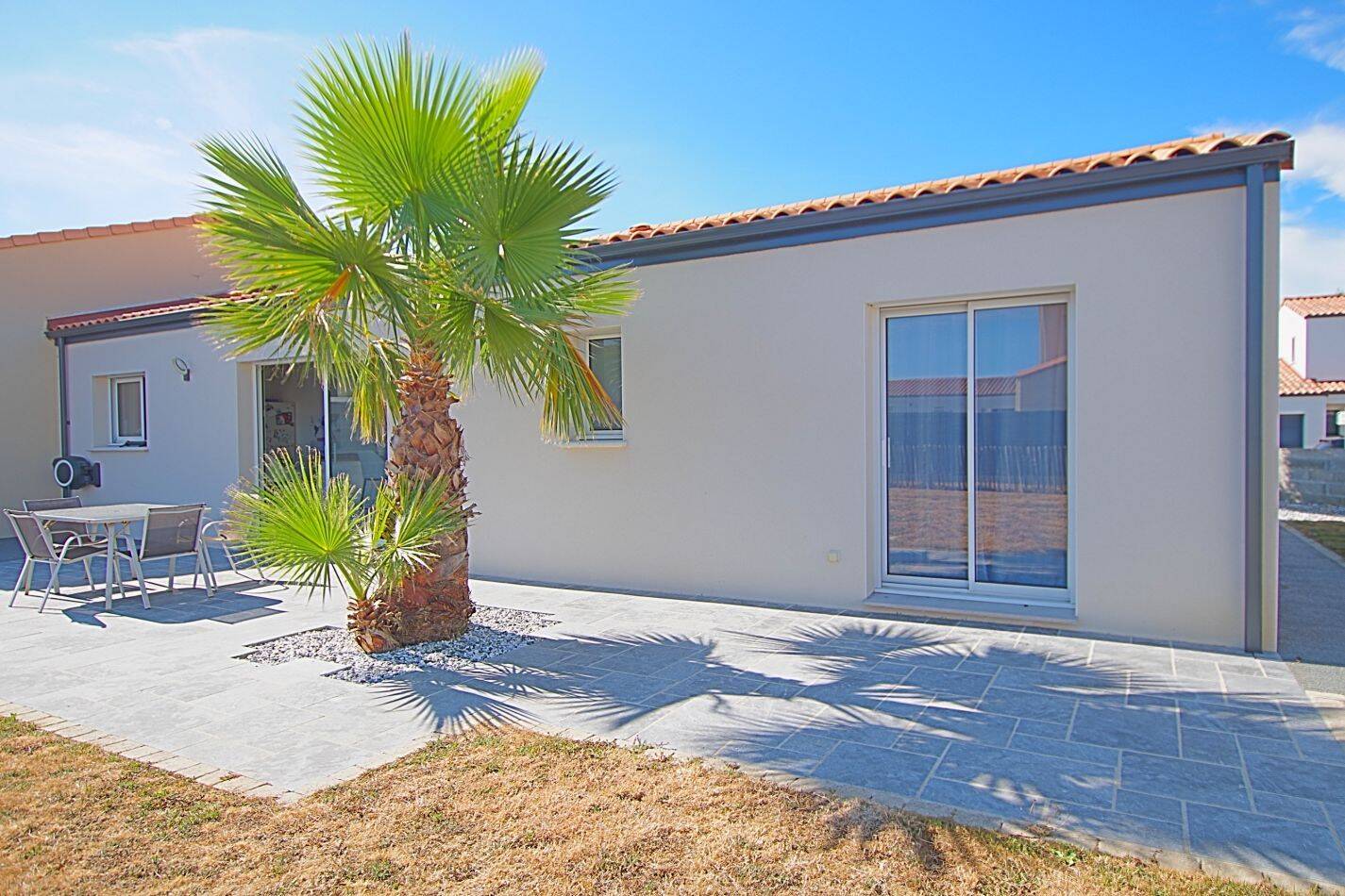 Maison 4 pièces 100 m² · à Sainte-Foy · 100 m² · 339 900 €