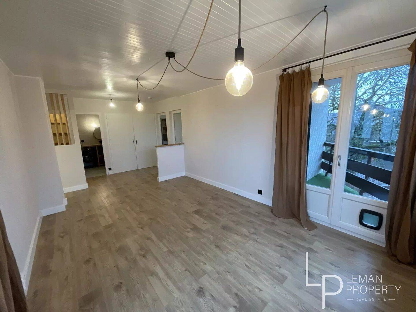 Appartement 3 pièces 61 m² · à Veigy-Foncenex · 60,5 m² · 1 700 €