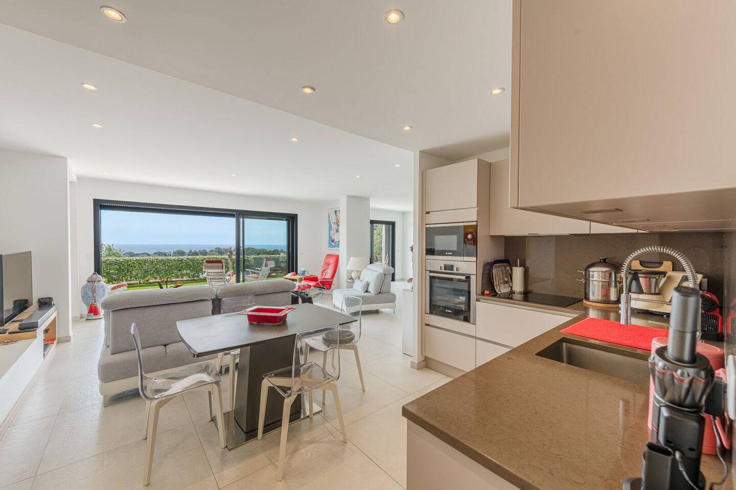 Appartement 4 pièces 97 m² · à Saint-Raphaël · 97 m² · 1 215 000 €