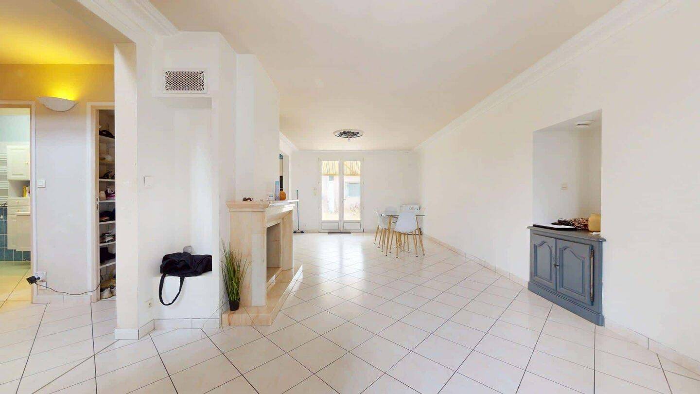 Room in Rue Barra, Angers for 163 m² with 4 bedrooms - Colocatio — 7
