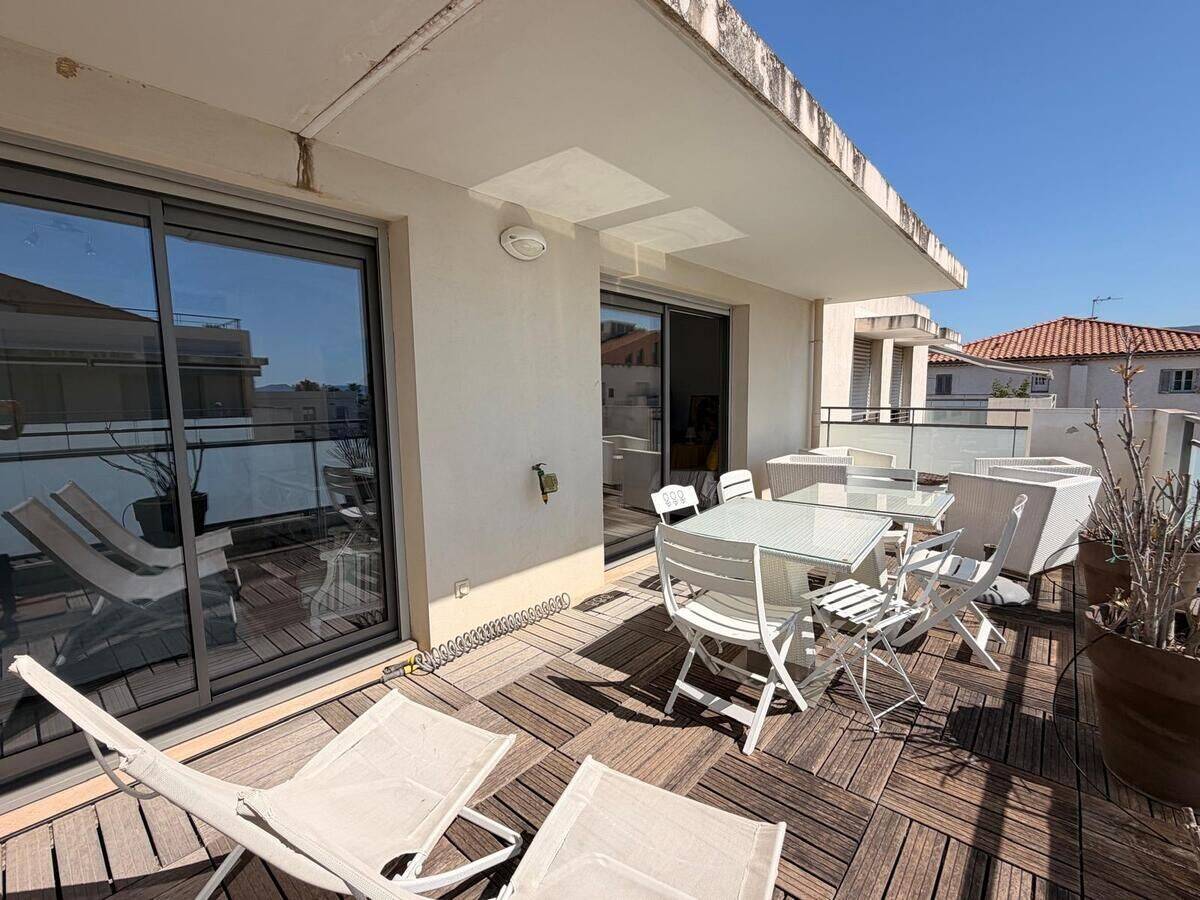 Appartement 2 pièces 50 m² · à La Ciotat · 50 m² · 486 400 €