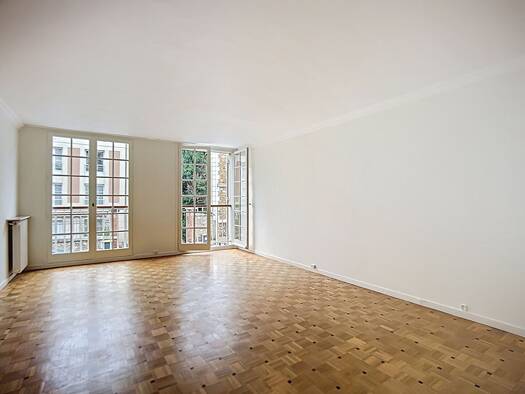 Appartement à vendre 700 000 € 3 pièces 2 chambres 106 m² Étage 1/4 Versailles 78000