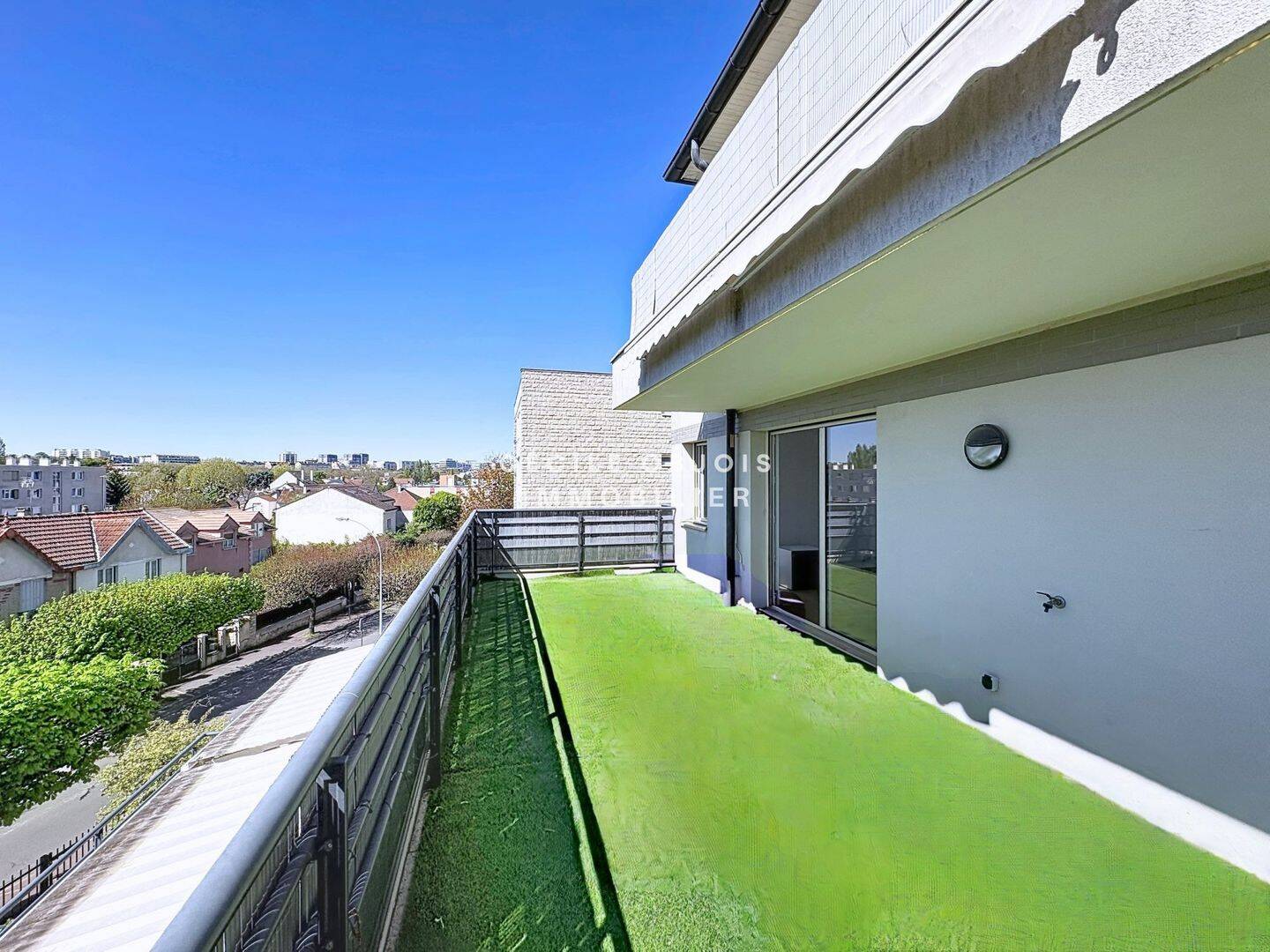 Appartement 3 pièces 59 m² · à Joinville-le-Pont · 58,6 m² · 380 000 €