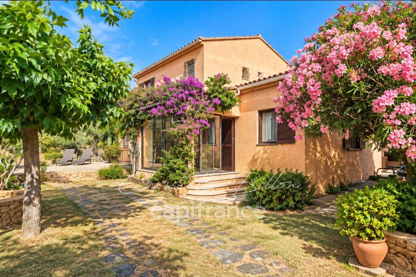 Maison 5 pièces 150 m² · à Figari · 150 m² · 525 000 €
