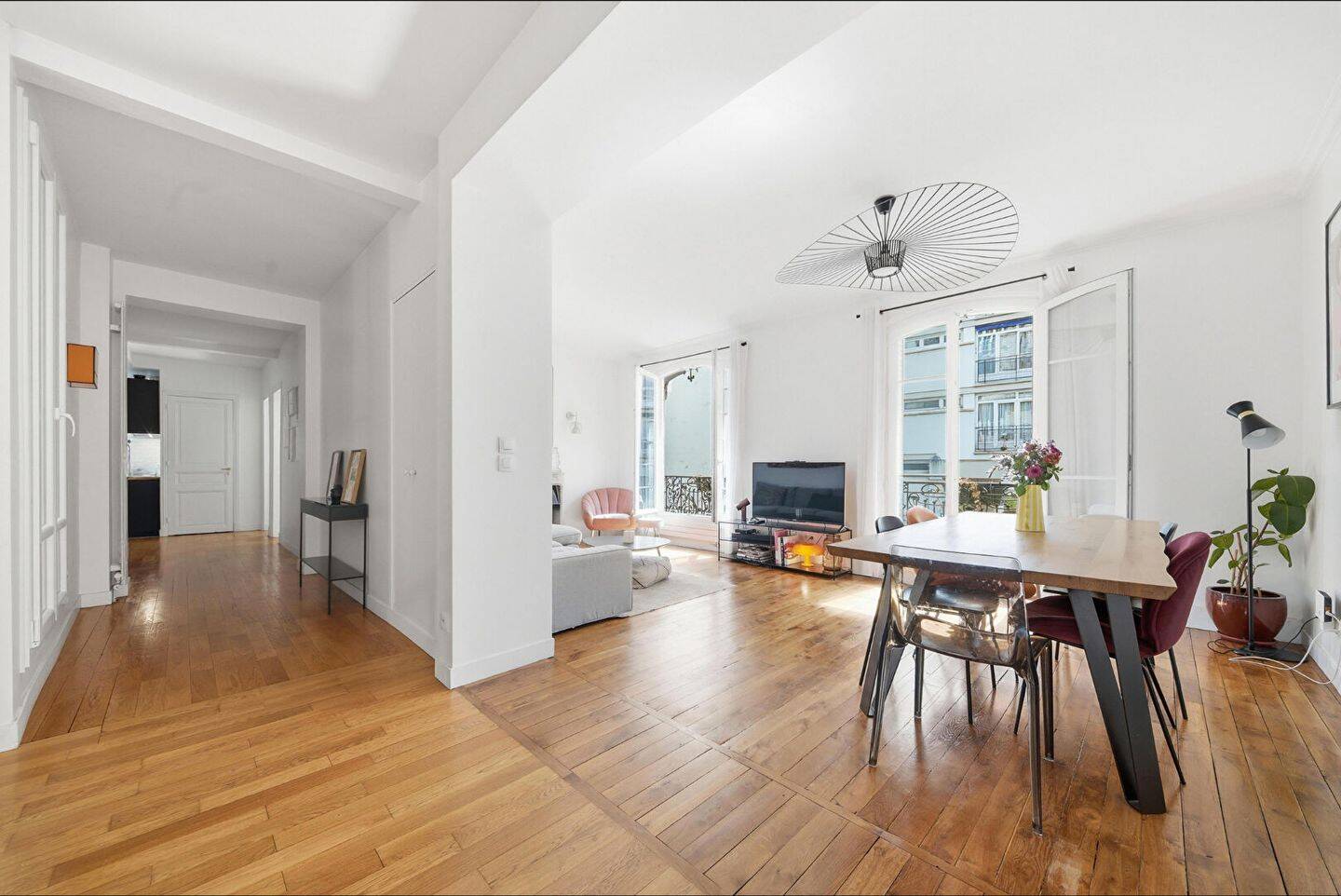 Appartement 6 pièces 135 m² · à Paris 15ème Arrondissement · 135 m² · 1 299 000 €