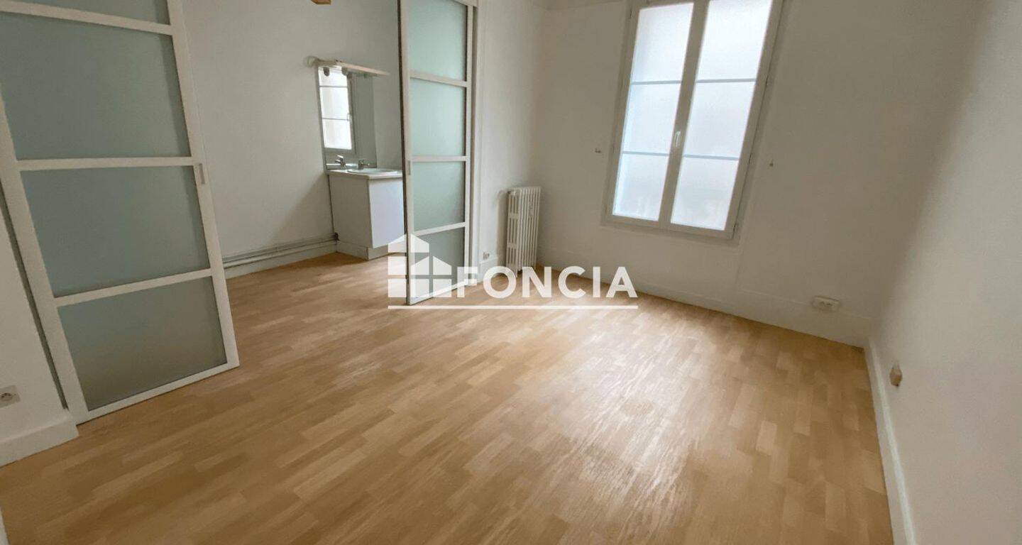 Appartement 2 pièces 47 m² · à Issy-les-Moulineaux · 46,5 m² · 1 186 €