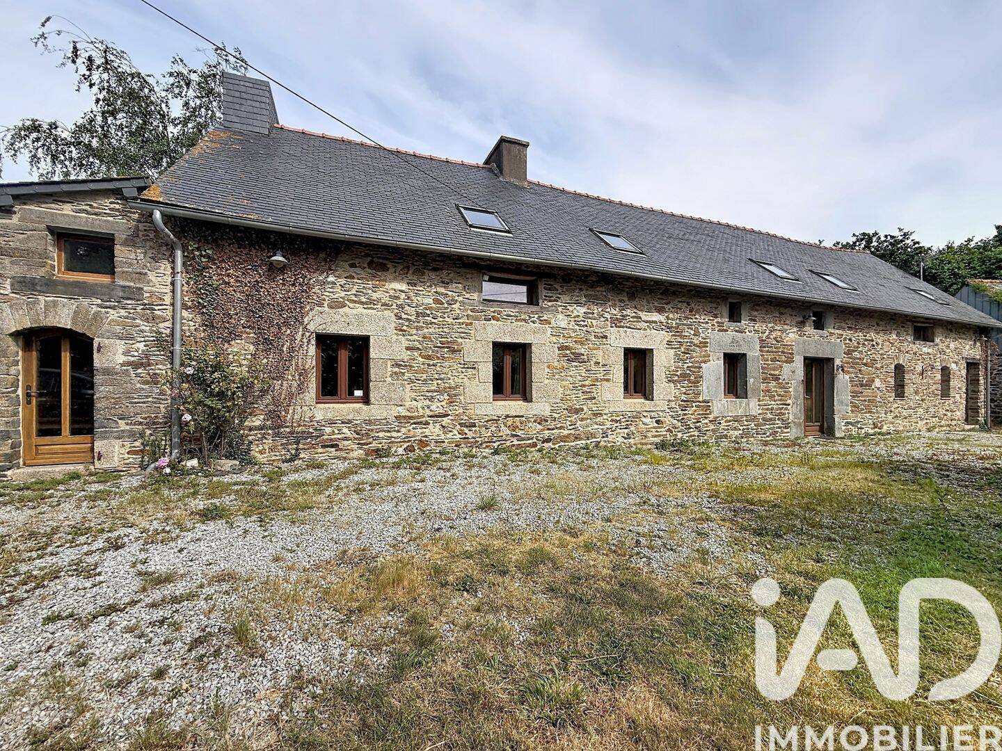 Maison 6 pièces 217 m² · à Guerlédan · 217 m² · 295 000 €