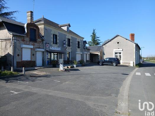 Local commercial à vendre 220 000 € 247 m² de surface de vente Beuxes 86120