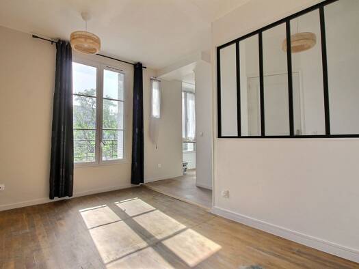 Appartement à vendre 215 000 € 1 pièce 26 m² Étage 4/5 Marie-Godillot-Landy Saint-Ouen-sur-Seine 93400